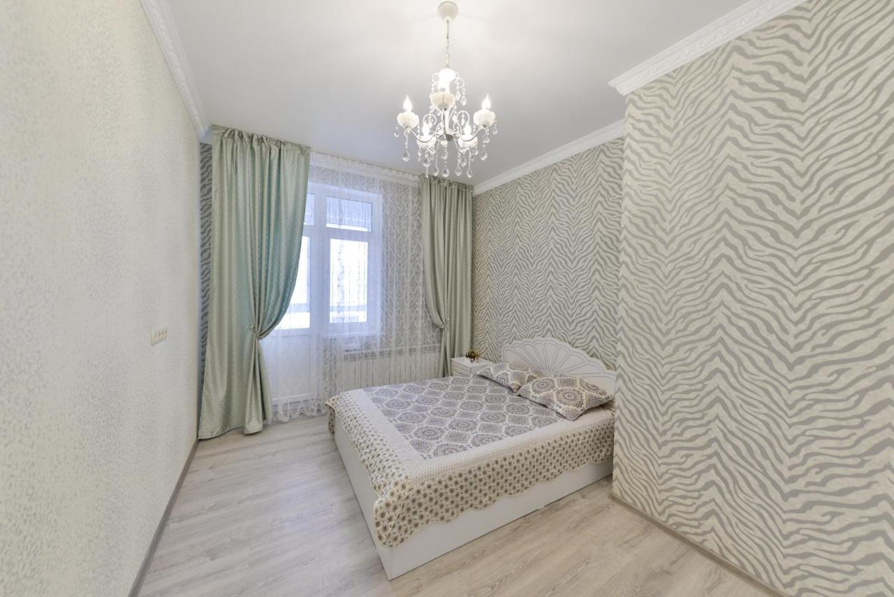 Apartments 144- Expo Αστάνα Δωμάτιο φωτογραφία